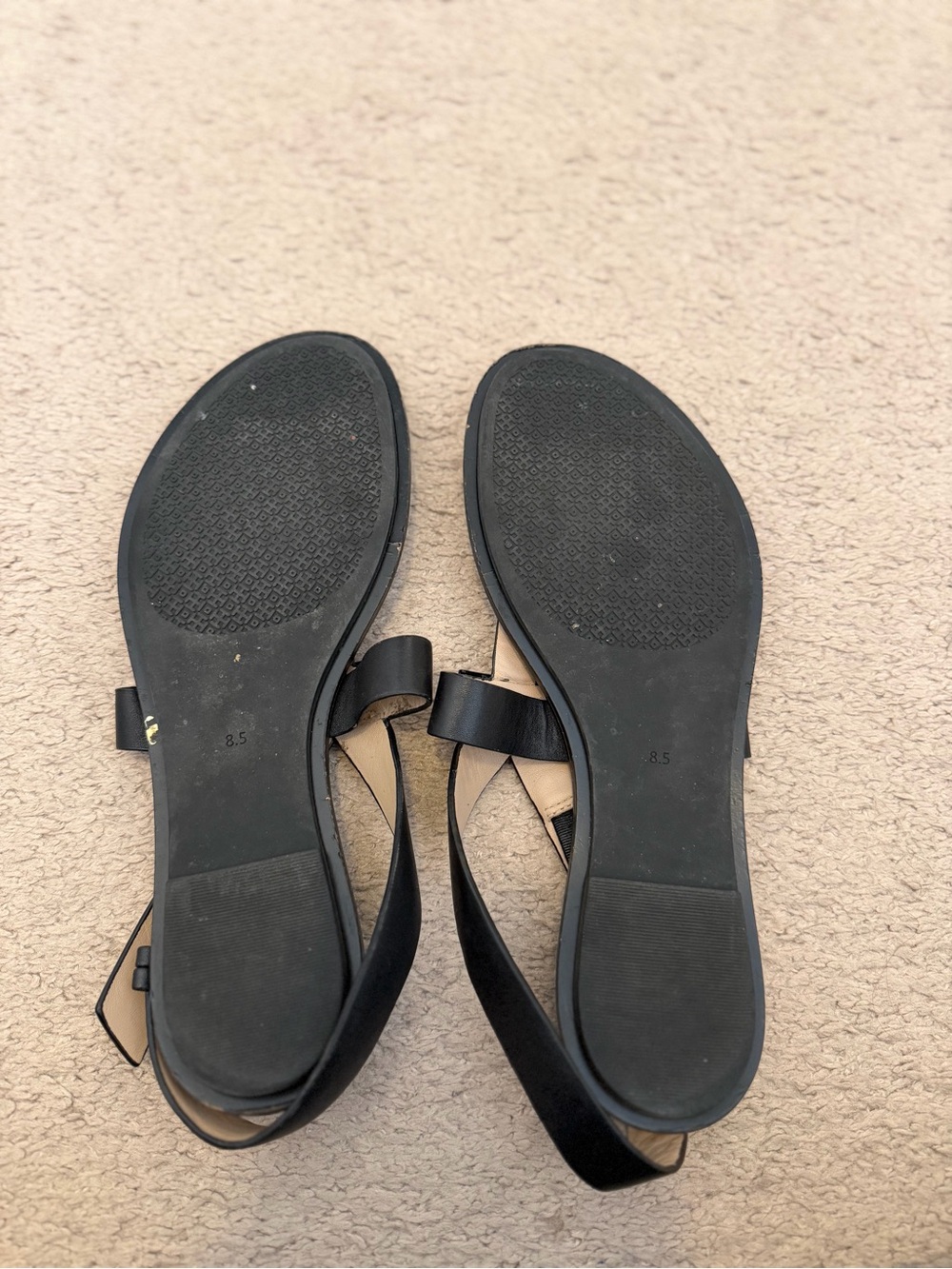 Tory Burch Miller Black Leather Ankle Strap Sandals Gold Logo Size 8.5 - Picture 4 of 4
